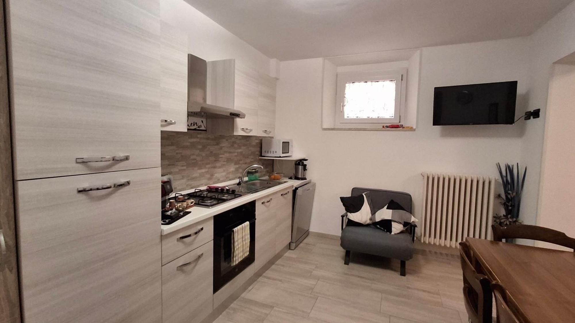 Pesa Apartment B&B Ascoli Piceno Esterno foto